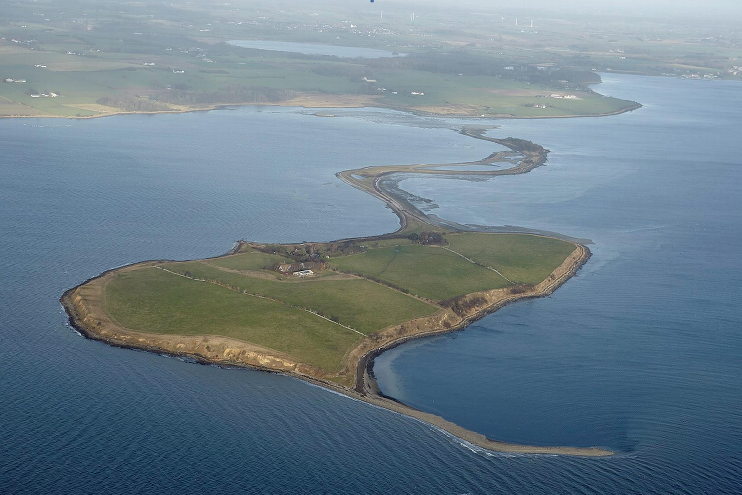Halvdelen af Svelmø i det sydfynske ø-hav er sat til salg. Foto: Kim Toftdahl, Estate