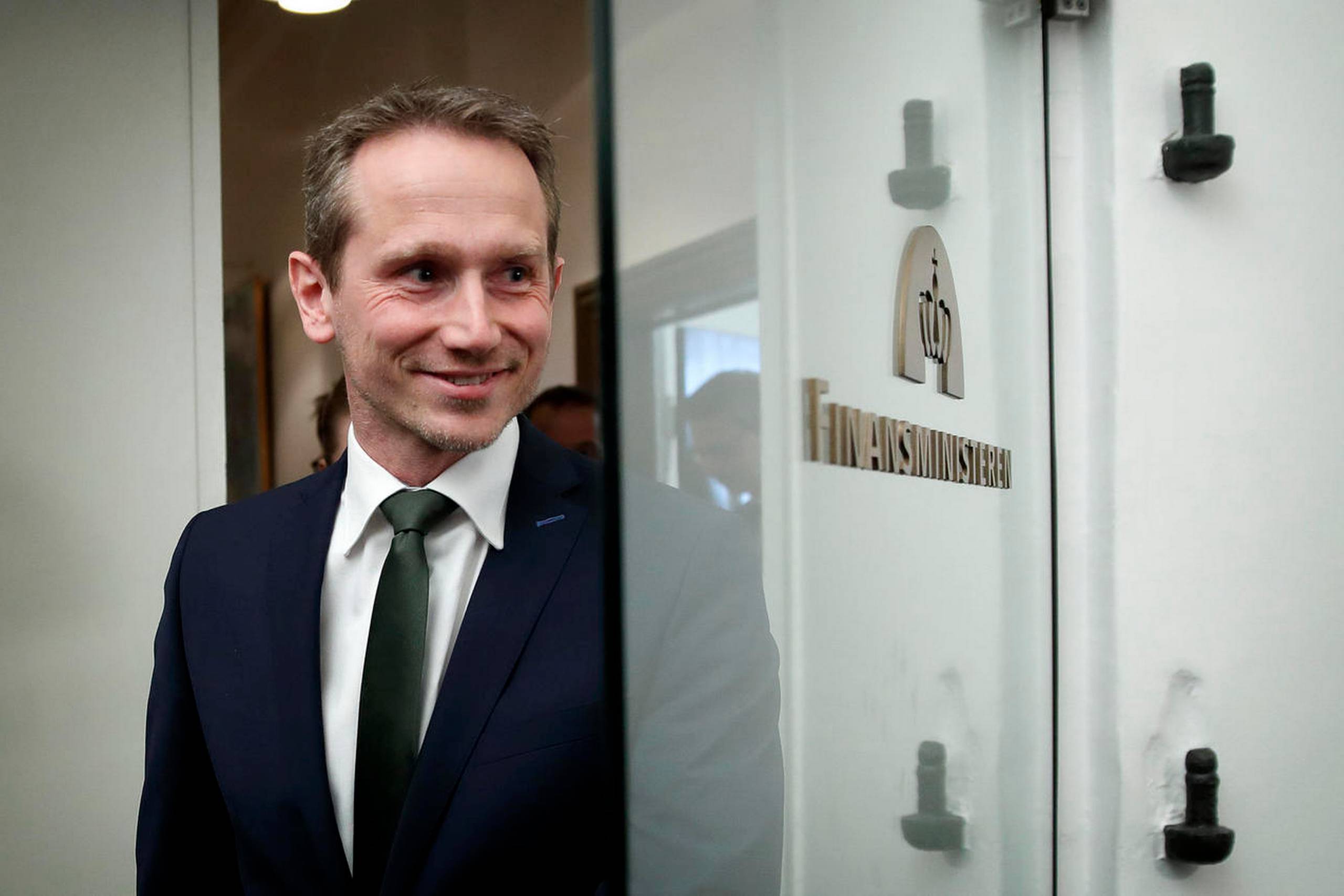 Finansminister Kristian Jensen (V) har planer om inden sommer at fremlægge et nyt forslag om at forhøje pensionsalderen. Hvordan det nærmere bestemt kommer til at se ud, er endnu uvist. Foto: Jens Dresling 