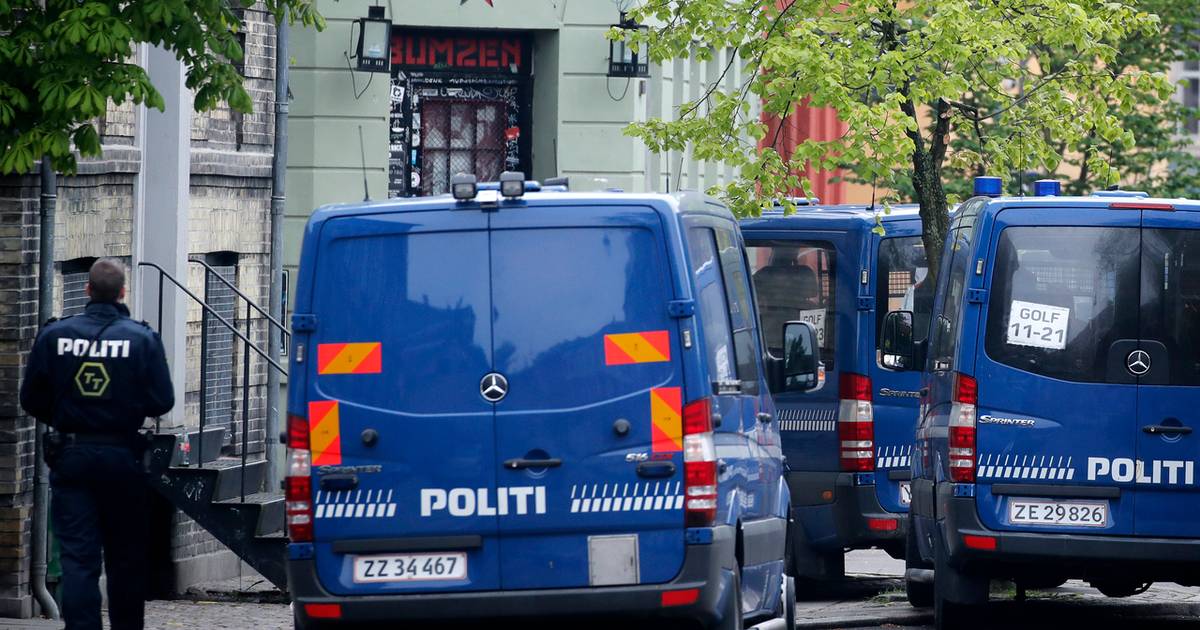 25 Personer Anholdt: Politiet Har Beslaglagt Peberspray Og Gasmasker