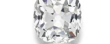 På billedet ses den hvide diamant af 26,27 karat, som nu kan gøre en anonym, britisk kvinde meget rig. Foto: Sotheby's