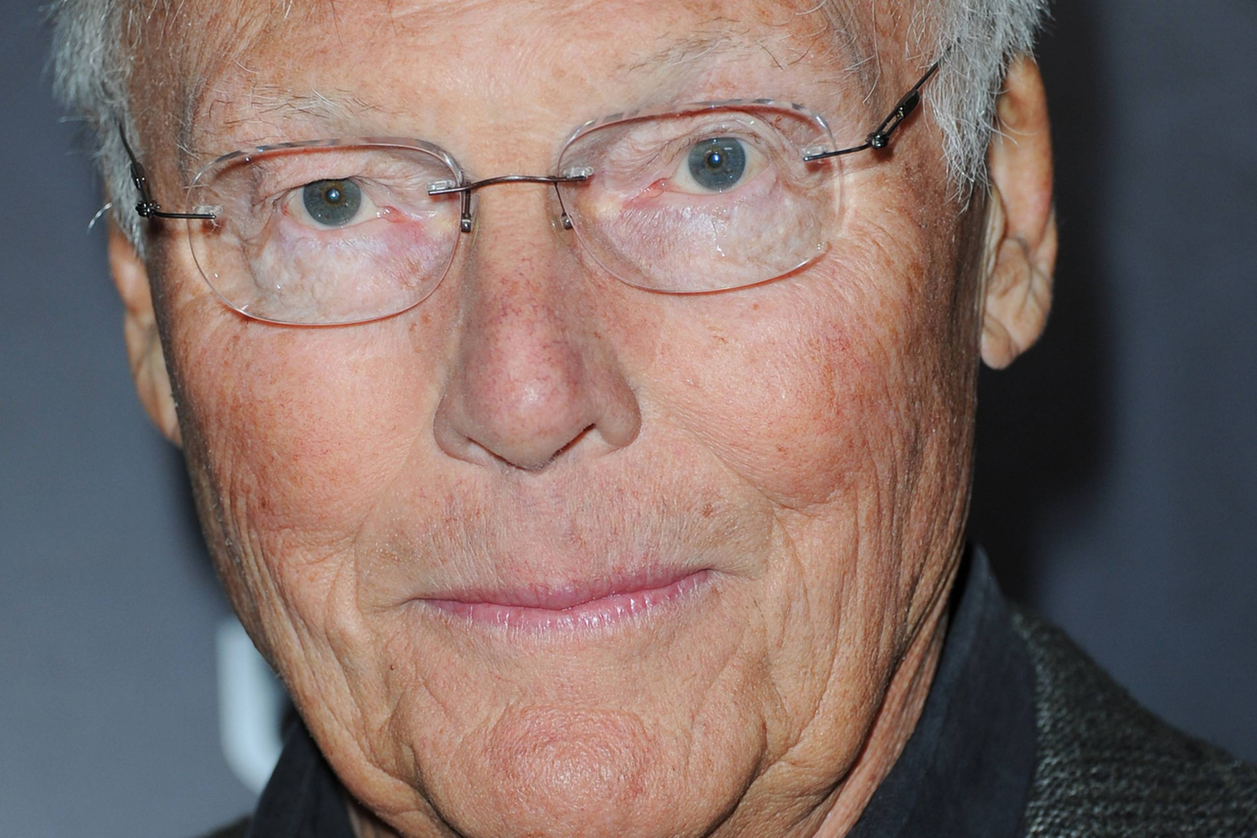 Adam West, der er mest kendt for at have spillet Batman, er død i en alder af 88 år. Foto: Richard Shotwell/AP