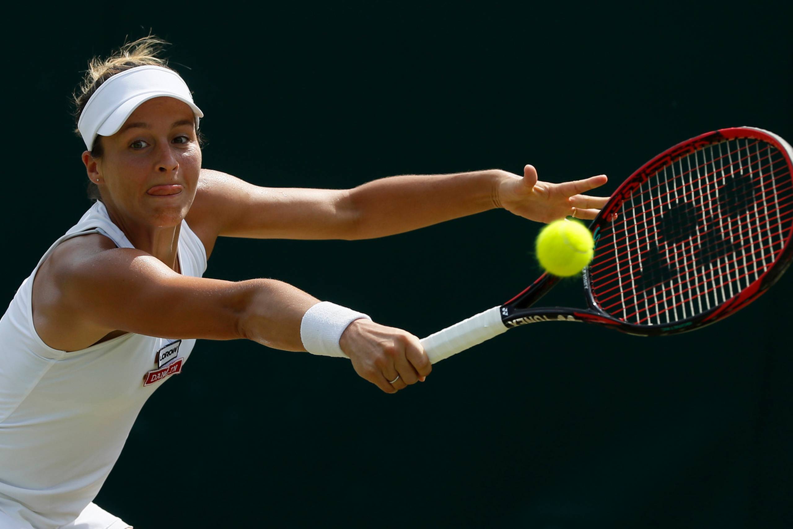 Tyske Tatjana Maria spiller med i dette års Wimbledon, hvor hun kan få passet sin datter. Men hun efterlyser pasning resten af året også. Foto: Kirsty Wigglesworth/AP