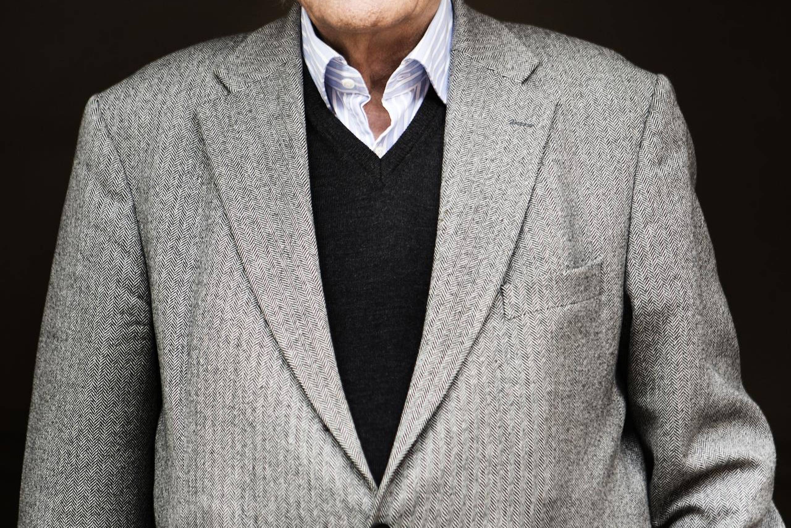 Knud Heinesen deler tiden mellem lejligheden på Østerbro og sommerhuset i Røsnæs. Her nydes familielivet med konen Karen Vilhelmsen og de i alt fjorten børnebørn. Arkivfoto: Mie Brinkmann