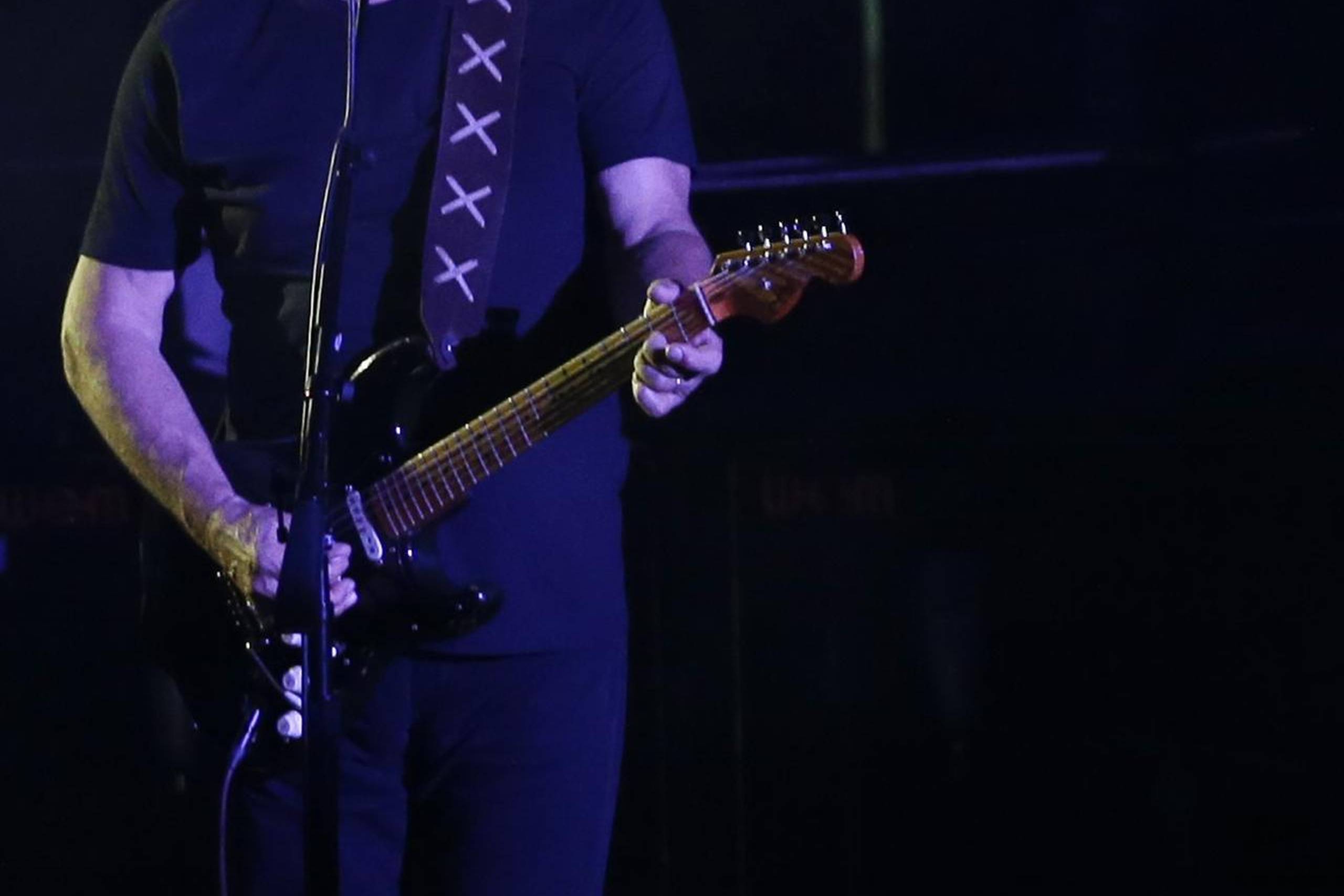 David Gilmour optrådte i 2016 på amfiteatret i Pompeji. Nu dokumenteres anstrengelserne med en liveudgivelse. Foto: Gregorio Borgia, AP