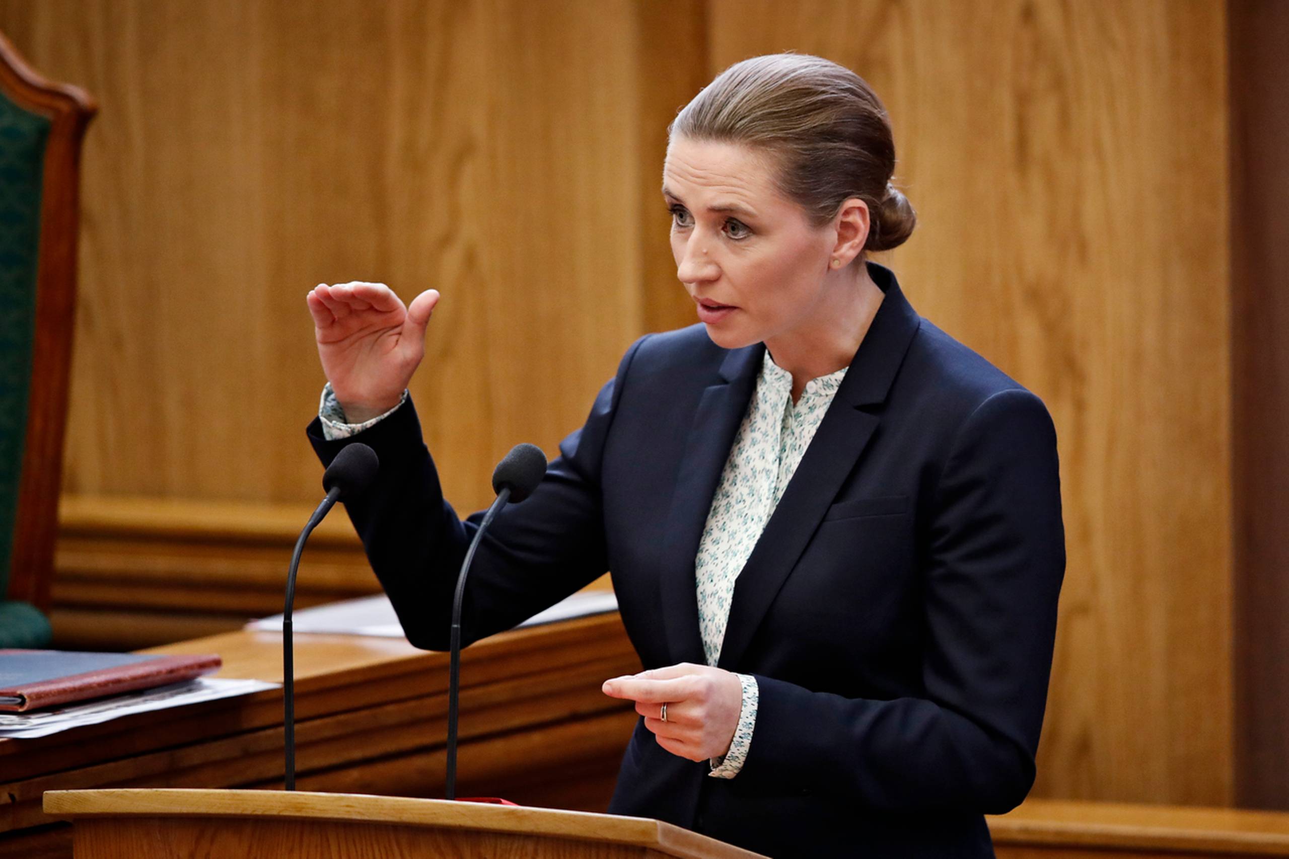 Socialdemokratiets formand Mette Frederiksen under åbningsdebatten. Foto: Jens Dresling