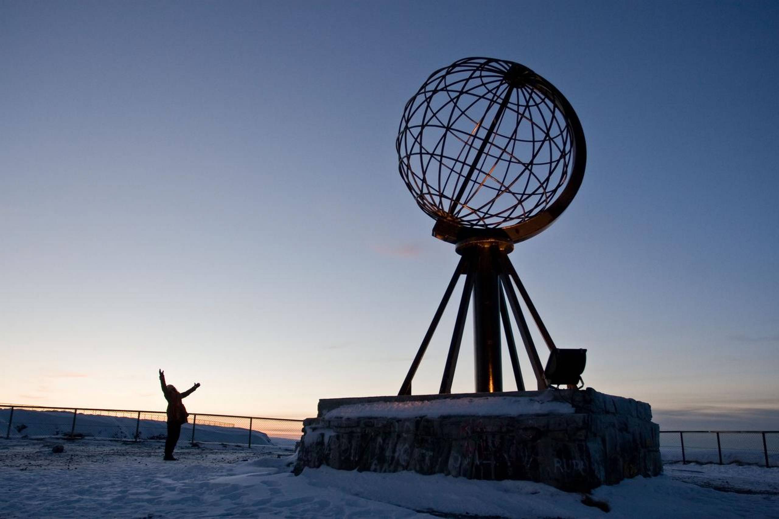 lere turister finder til Nordkap om vinteren for at opleve nordlys, og så skal der være et sted, hvor de kan gå ind, mener fortalerne for betaling.