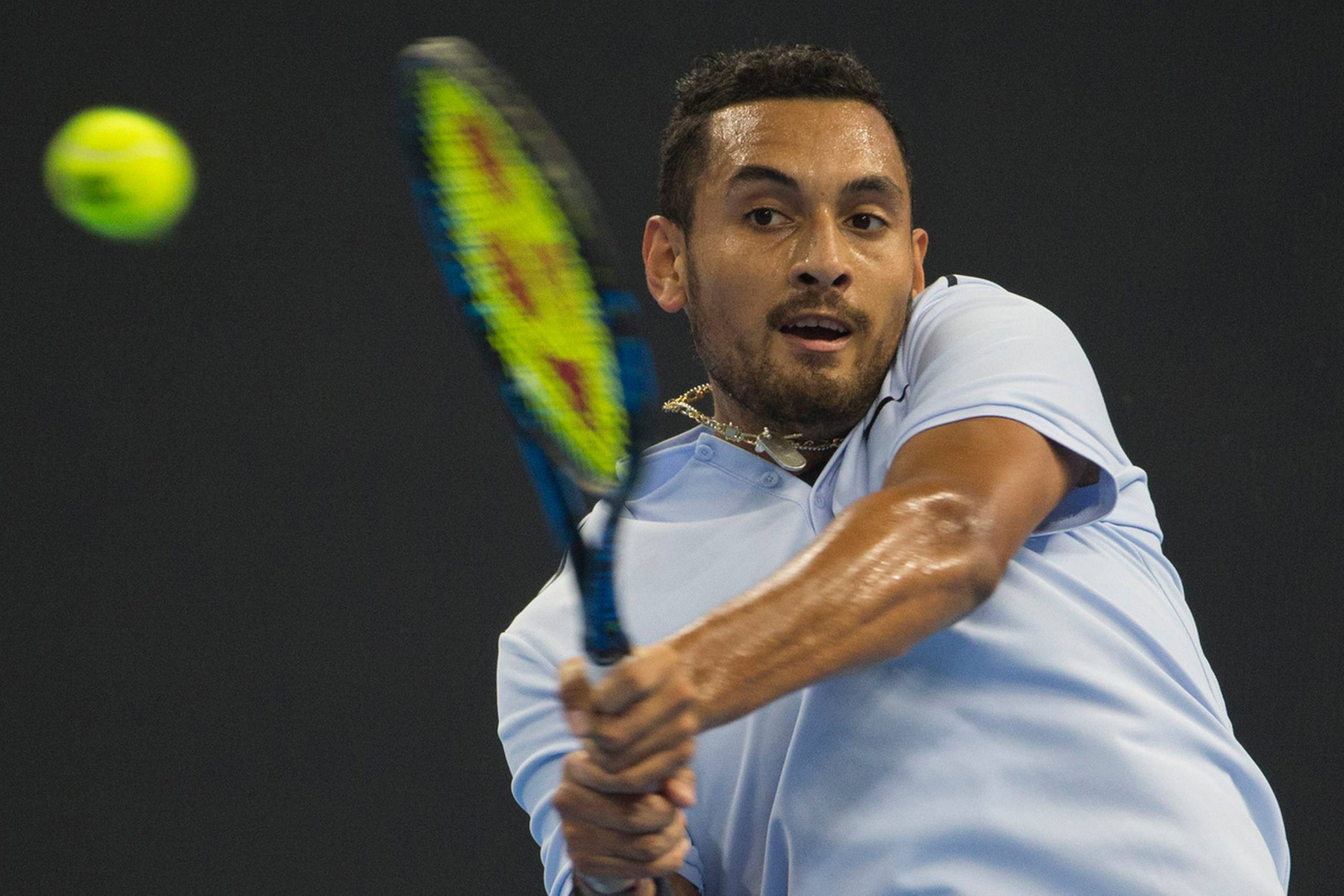 Nick Kyrgios i kamp mod Rafael Nadal i China Open søndag. Foto: Ng Han Guan/AP