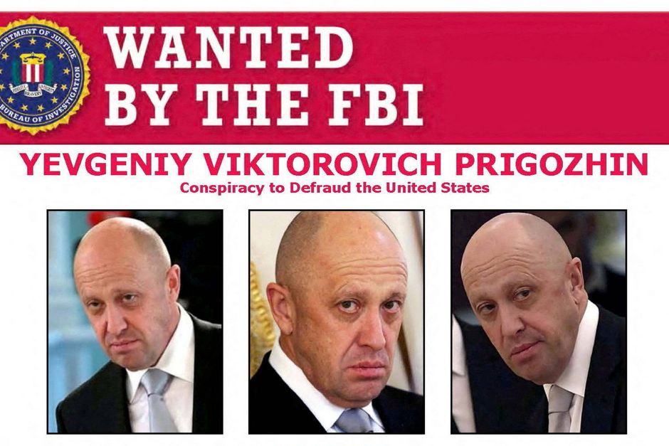 Sindbilledet på krigen i Ukraine - den russiske oligark og leder af den berygtede Wagner Gruppe, Jevgenij Viktorovitj Prigosjin, har siden den 3. marts i fjor været efterlyst af det amerikanske forbrundskriminalpoliti FBI. Foto: FBI  