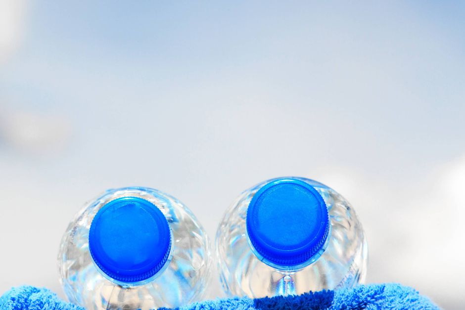 Flygtig Whirlpool Til fods Vandflasker kan være bakteriebomber