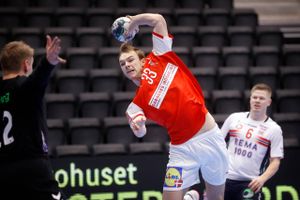 Der er næsten stof nok til en murstensroman i Ken Follet-størrelse. Mathias Gidsels 2021 har været proppet med begivenheder, og nu venter den tredje slutrunde på et år.