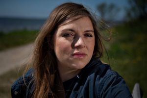 Stine Pilgaard har det svært med mennesker, der taler grimt om andre. Selv tænker den prisbelønnede forfatter ofte på, hvad Jesus ville have gjort, hvis hun er i tvivl om, hvad hun kan tillade sig at sige eller gøre. 