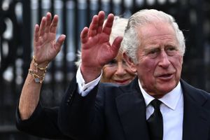 Analyse: Med kong Charles III af Storbritannien som regent bliver det britiske kongehus udfordret som sjældent set. Men vil Skotland ligefrem skære båndet?        