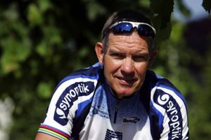 80 ÅR ONSDAG: Tidligere cykelrytter Jørgen Emil Hansen har et verdensmesterskab og en OL-bronzemedalje på cv’et. Han cykler stadig.