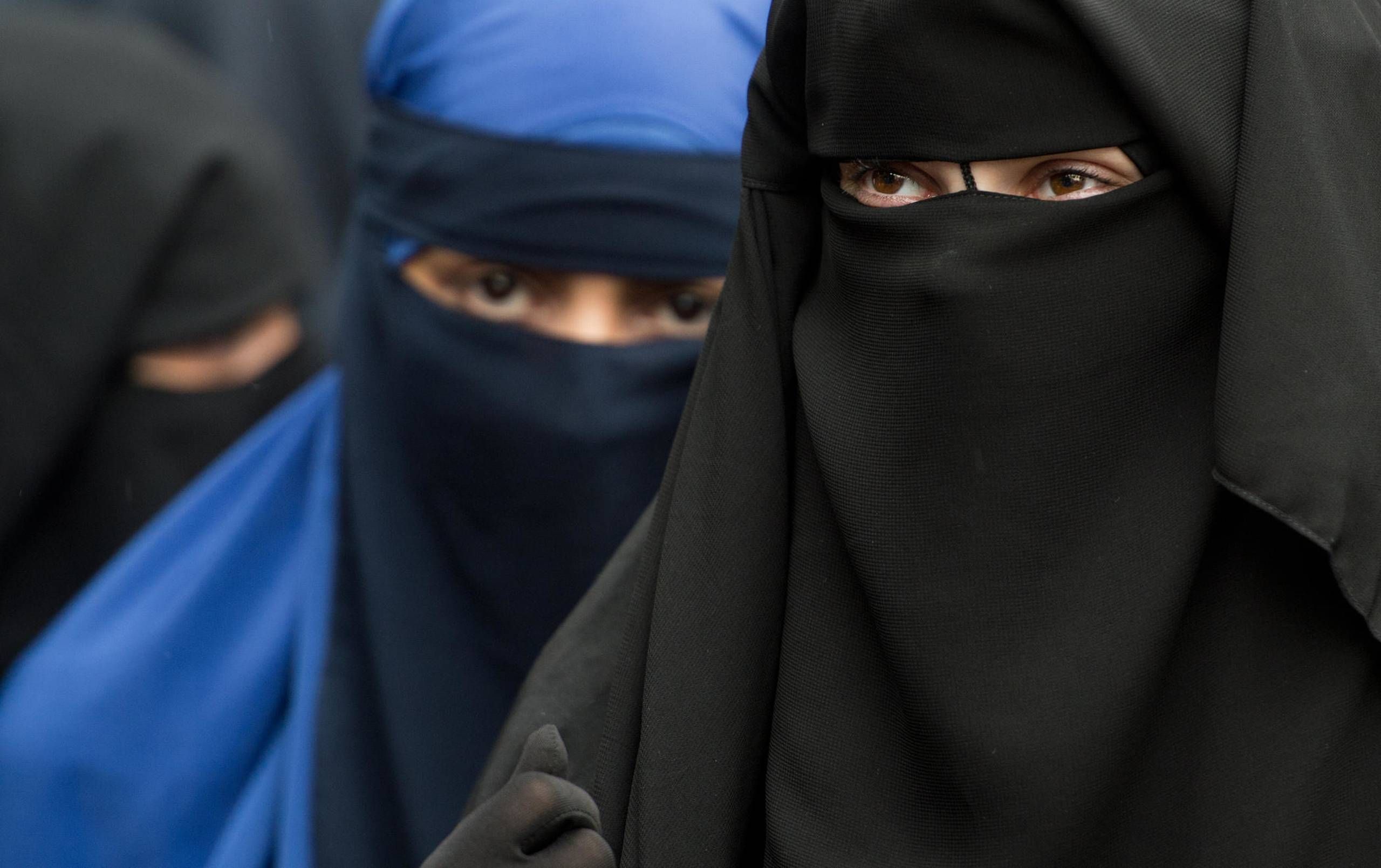 Muslimer burde alle sige fra for tildækkede kvinder – sådan er vores religion ikke