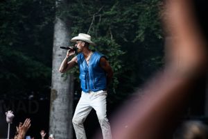 Roskilde Festival har annonceret yderligere 19 musiknavne. Tobias Rahim skal næste år spille på Orange Scene.